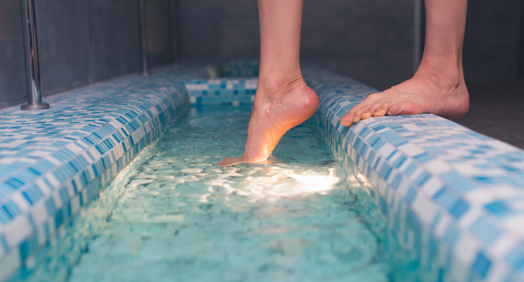 foot ice baths